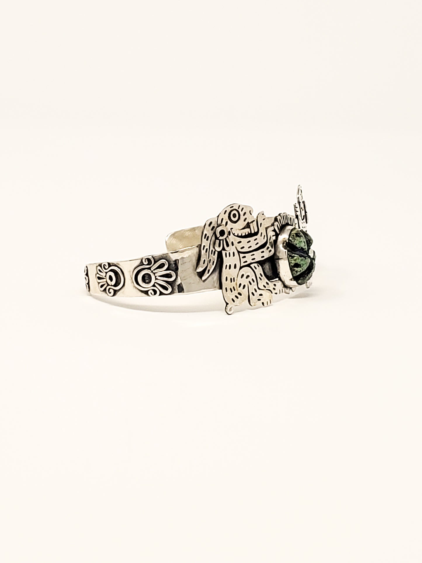 Tochtli (Rabbit) Peyote Silver Bracelet