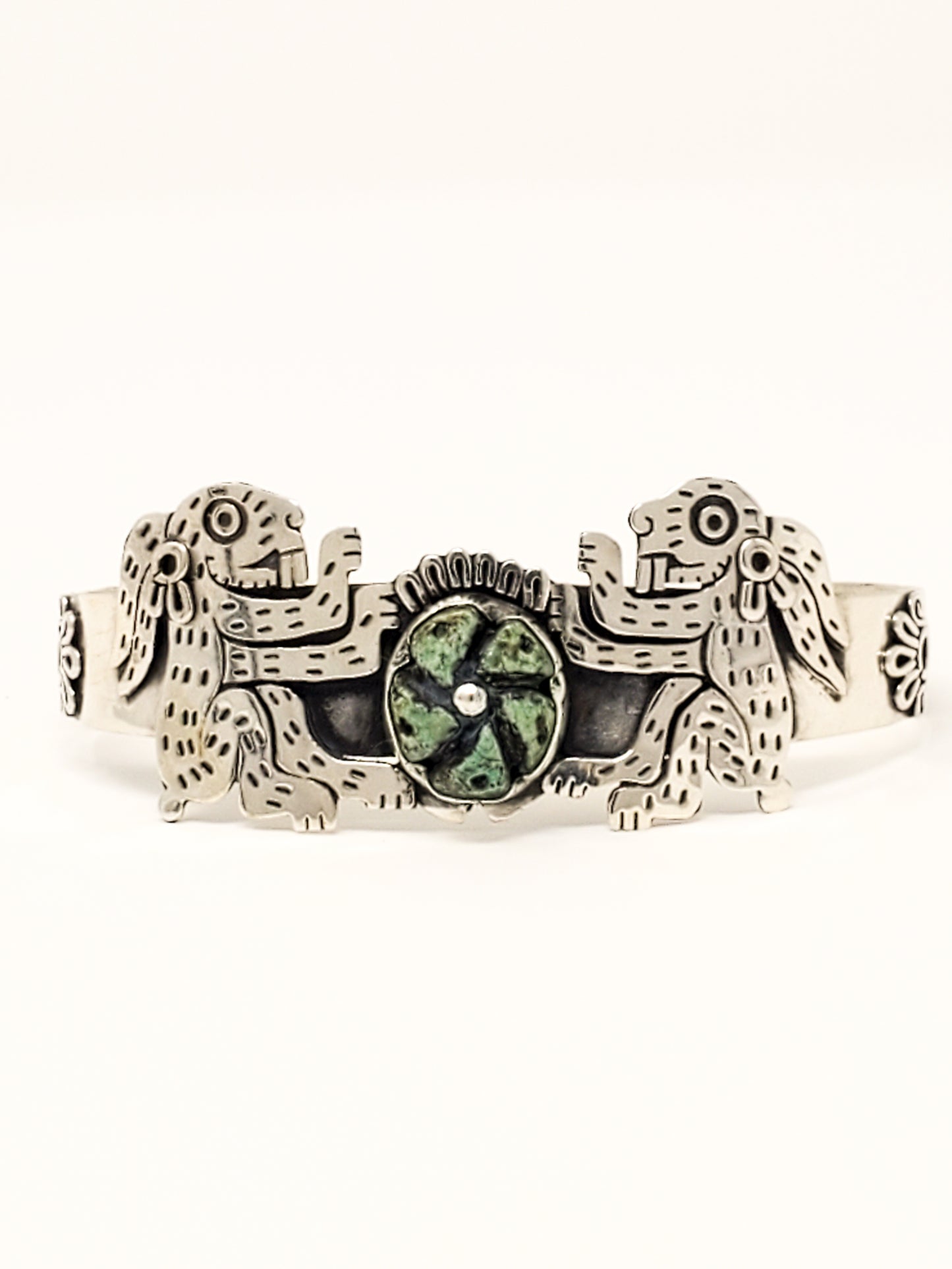 Tochtli (Rabbit) Peyote Silver Bracelet