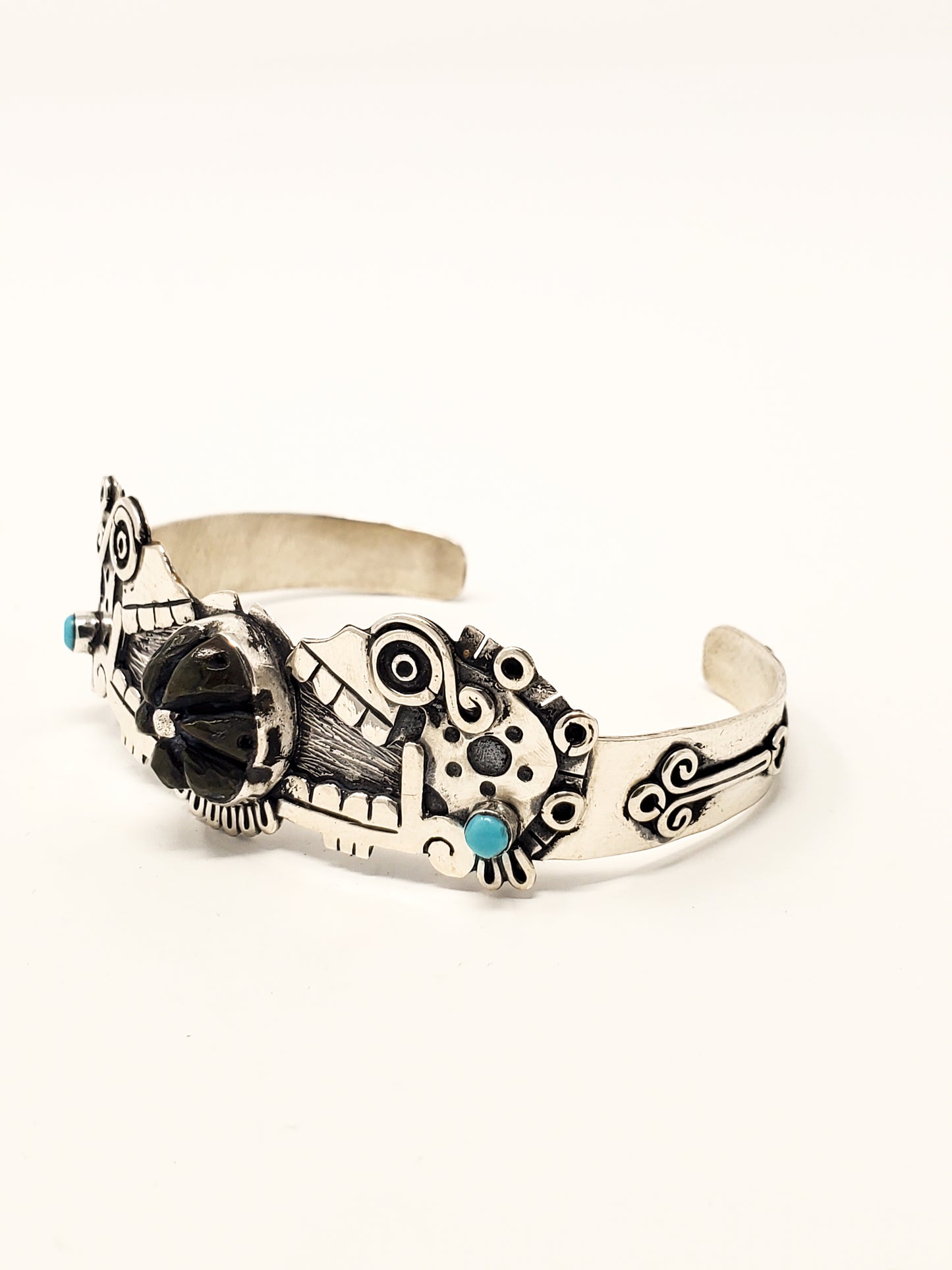 Miquiztli (Skulls) Peyote Silver Bracelet