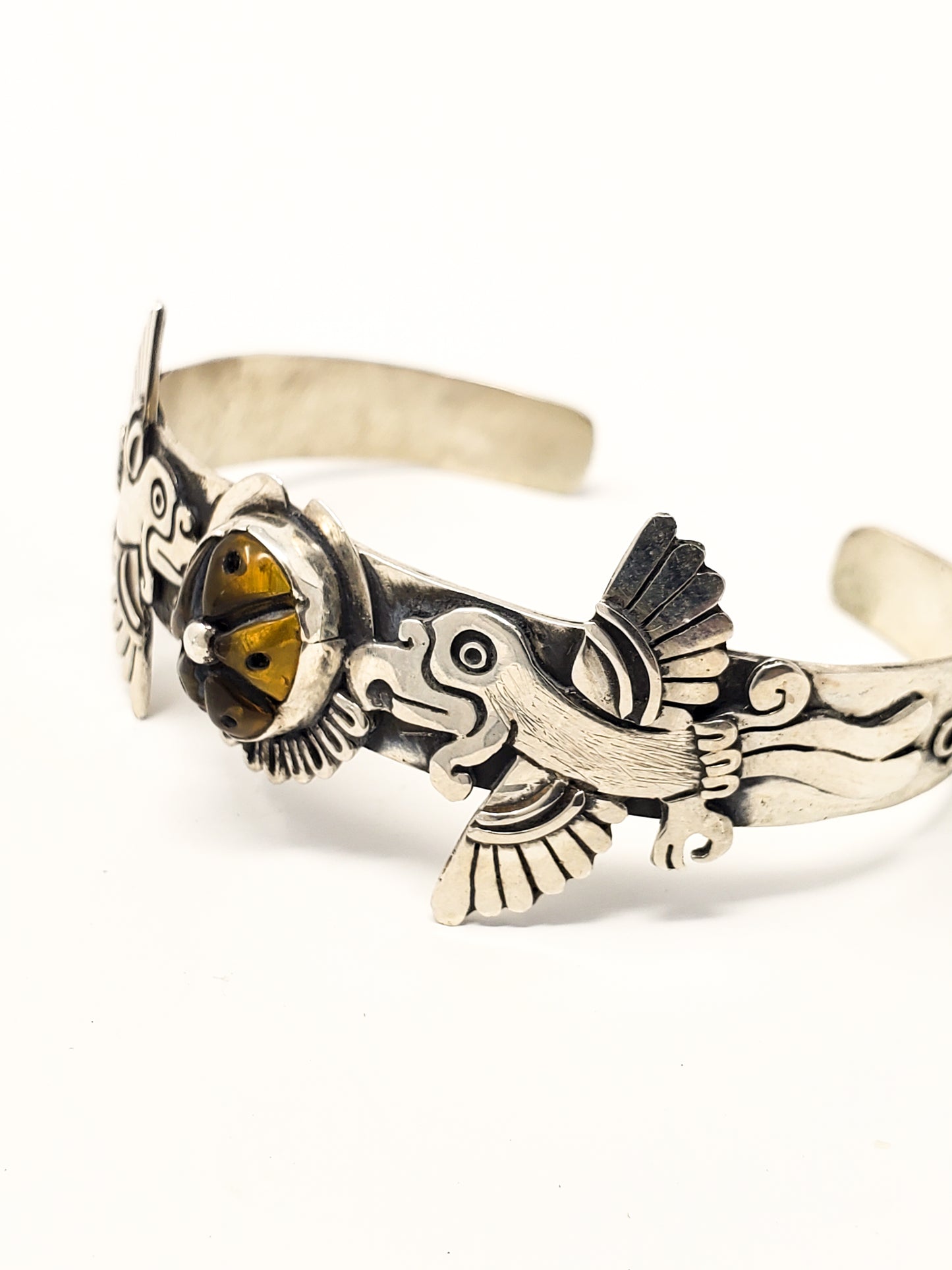 Macaw Cuetzali Peyote Silver Bracelet